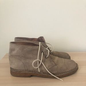 Women Desert suede boots